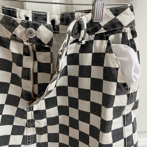 Blue notes checkered jean skirt - Picture 3 of 3